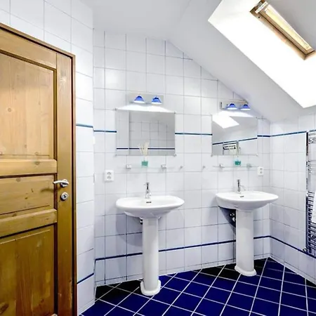 Spacious With Easy Connectivity Appartement *